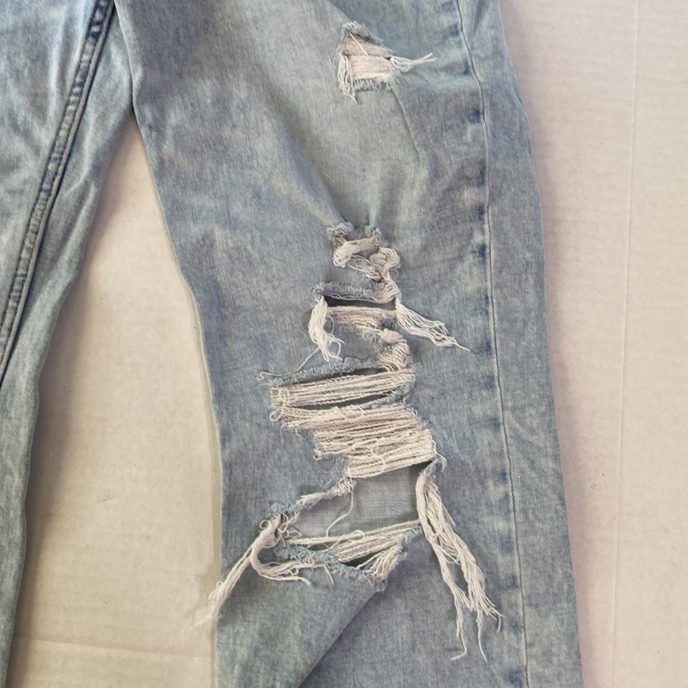 Abercrombie & Fitch Curve Love Ankle Straight Ultra High arise Jeans - Picture 4 of 6